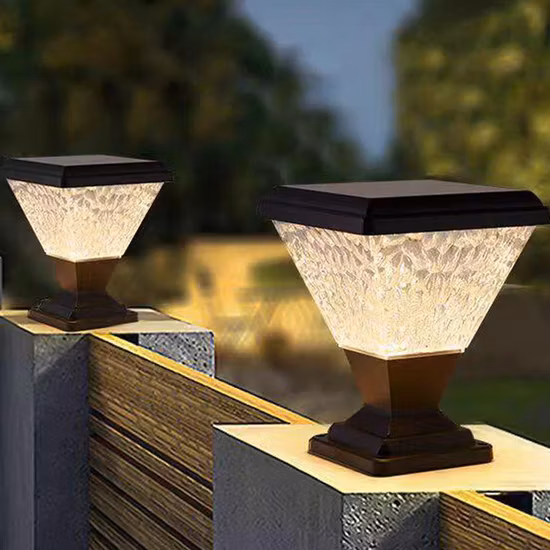 Paletto luminoso a LED per giardino solare all'ingrosso all'ingrosso